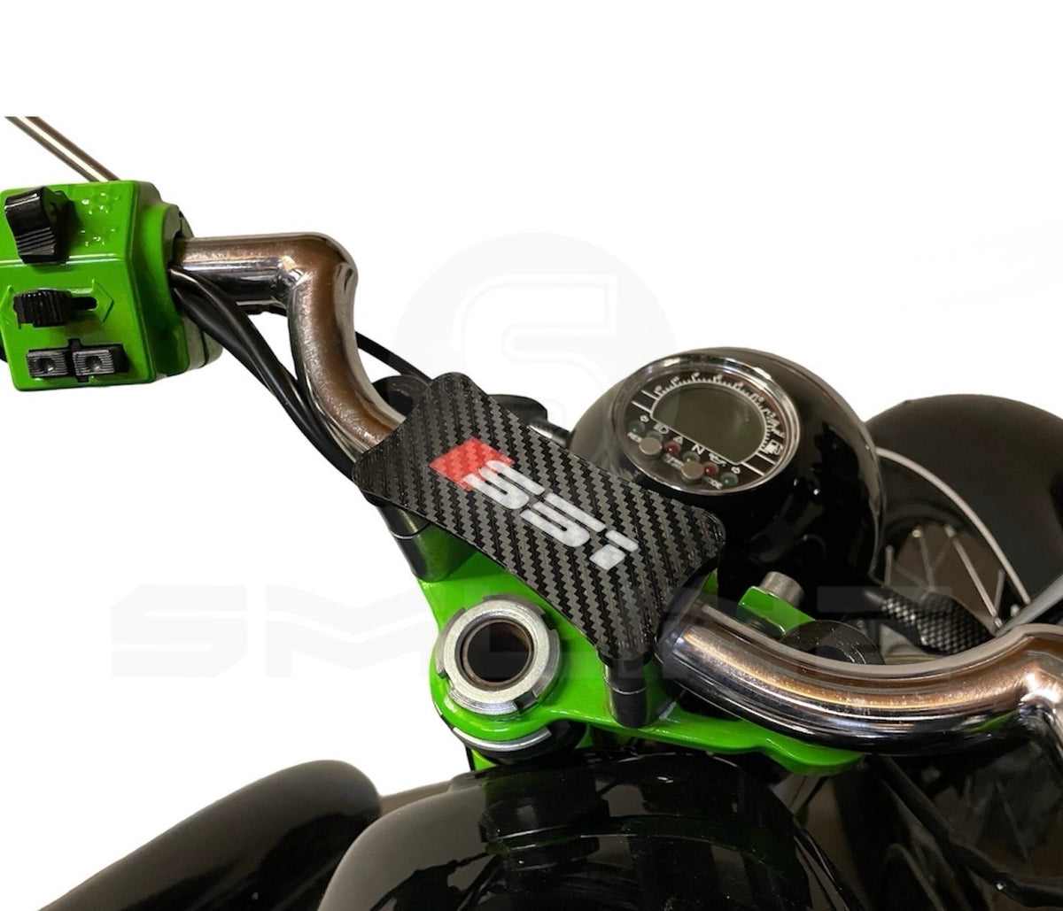 Lenkerabdeckung Simson S51 – Carbon Optik